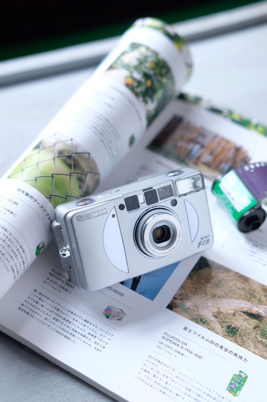 FUJIFILM SILVI F2.8