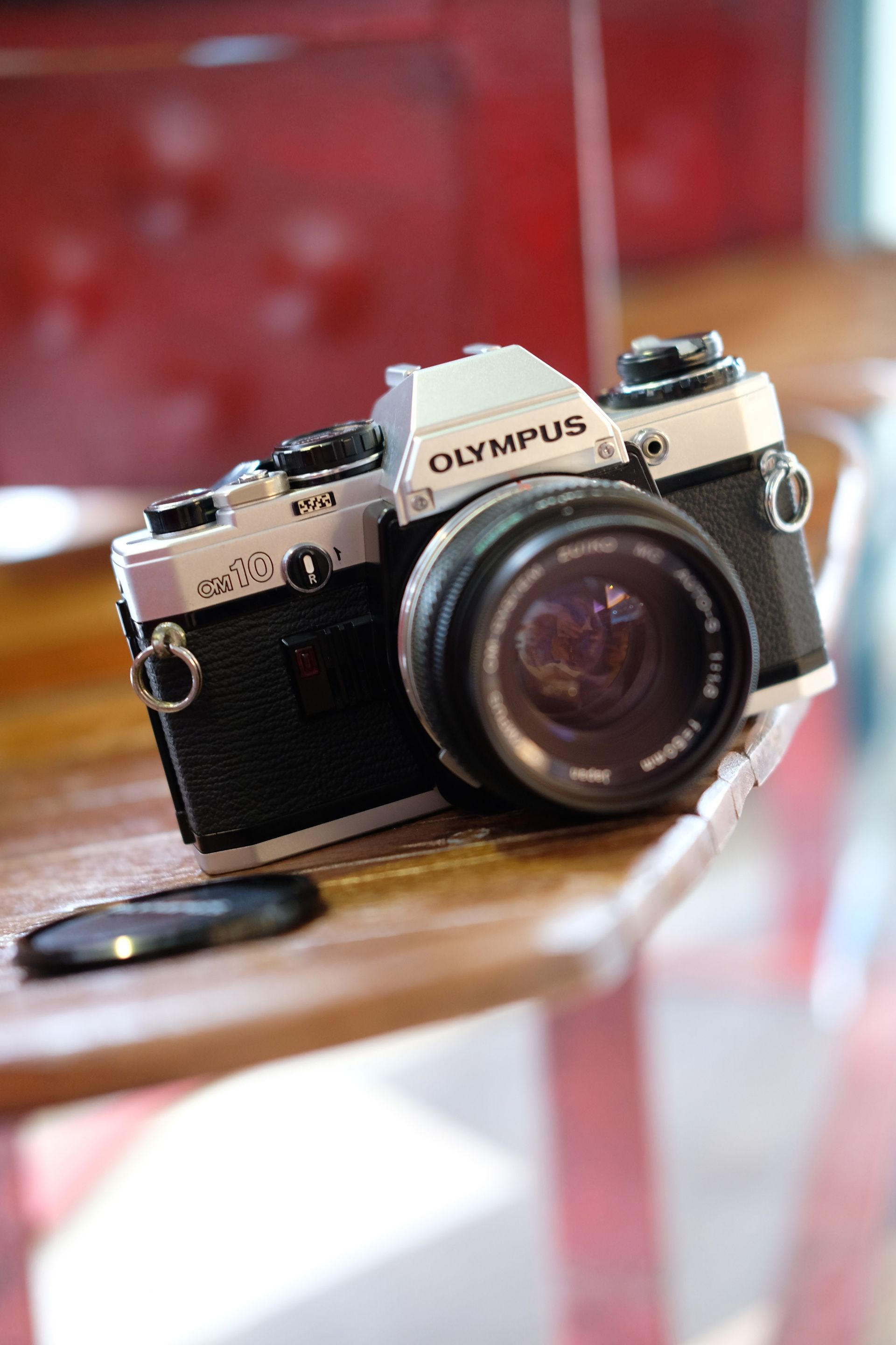 OLYMPUS OM10