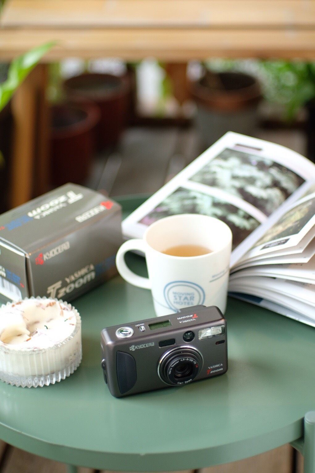 YASHICA T ZOOM