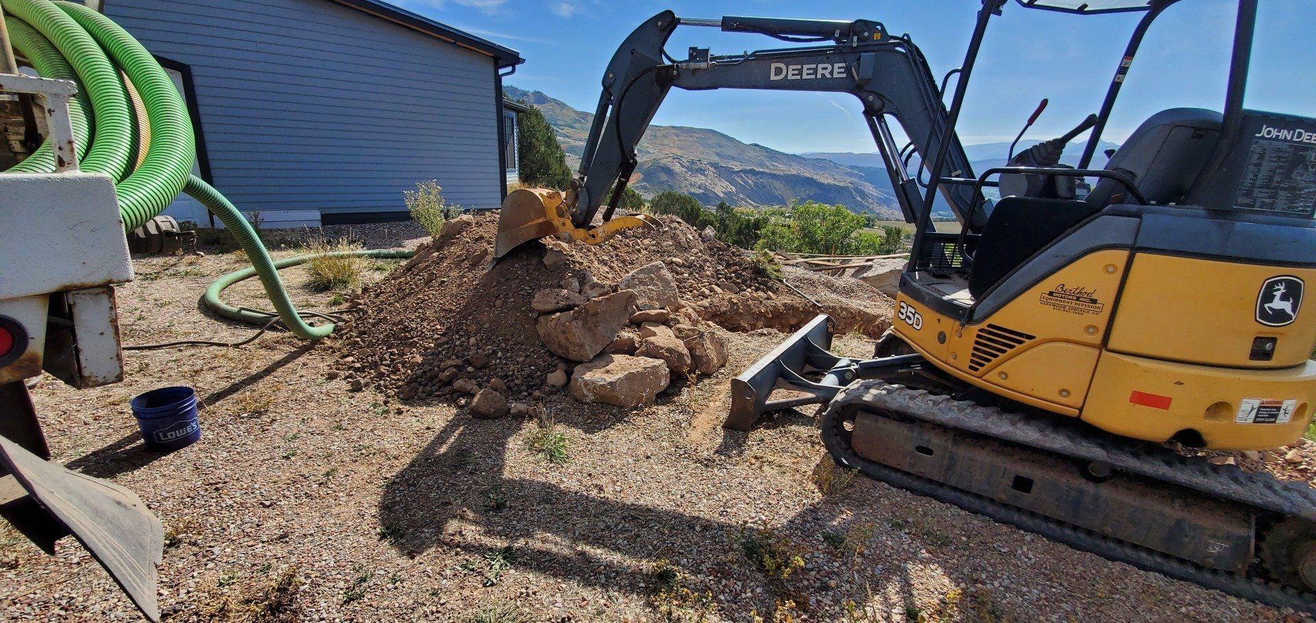 Septic tank well - Carbondale, CO - B&R Septic and Drain Service Septic tank well - Carbondale, CO - B&R Septic and Drain Service