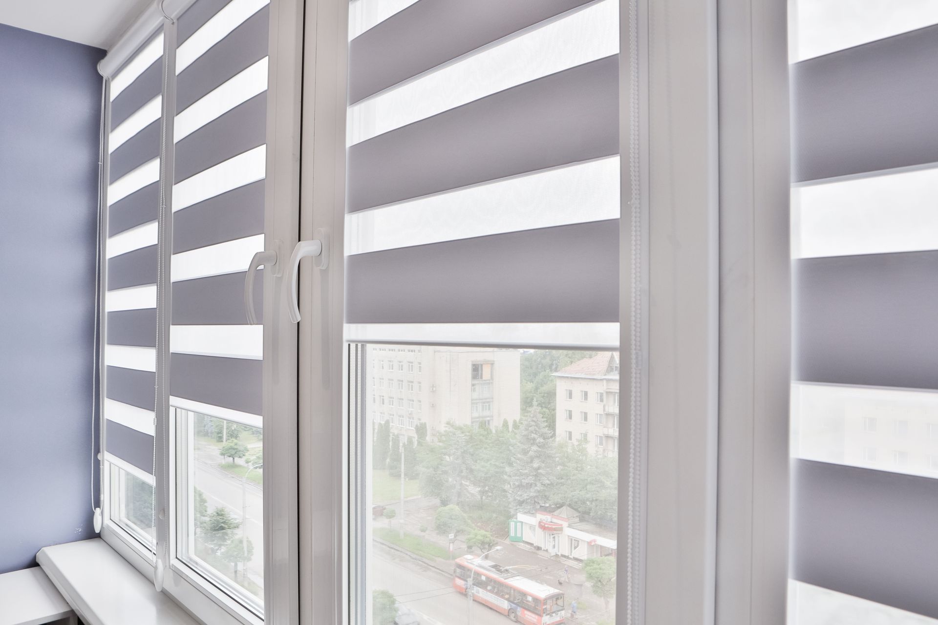 Custom blinds, shades, and shutters by Quality Window Blinds in Studio City, CA Custom blinds, shades, and shutters by Quality Window Blinds in Studio City, CA