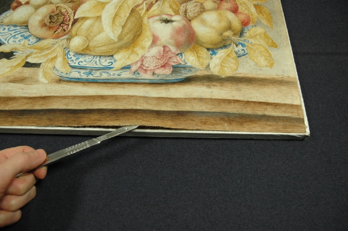 Collezione privata- Torino- O. Monfort- Dipinto su pergamena- Prima- Dettaglio distacco
