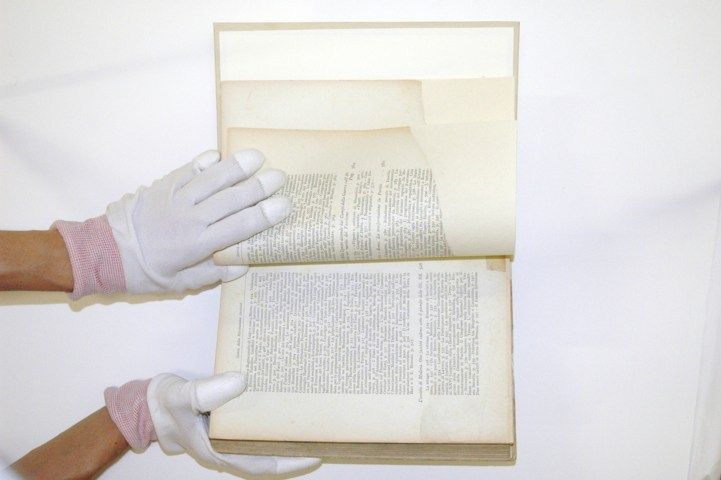 ProprietĂ privata Volume a stampa Prima del restauro