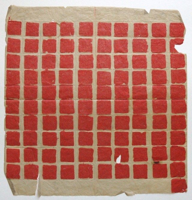 Collezione dell’artista- Castagno L. Carta piegata Smalto su carta velina Prima del restauro Lacuna a carico del supporto e nastro adesivo al verso