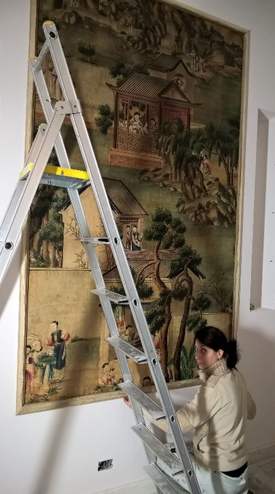 Collezione privata - Torino - Cineseria - Tempera su carta - Allestimento a parete