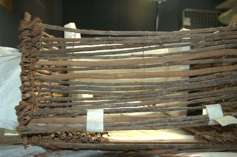 Fondazione Museo delle antichitĂ egizie di Torino Ceste funerarie consolidamento fibre mediante cucitura a zampa d'oca