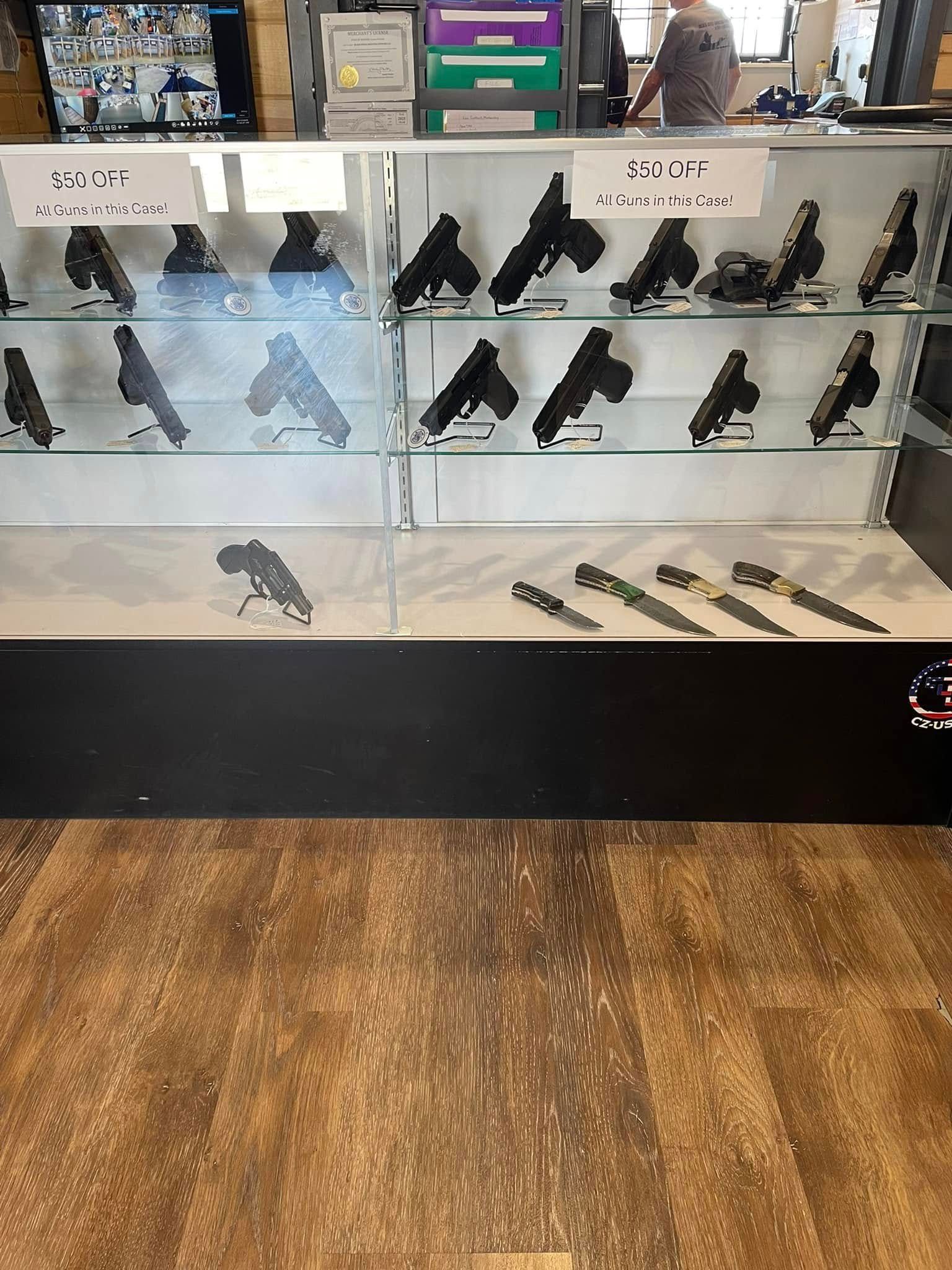 guns