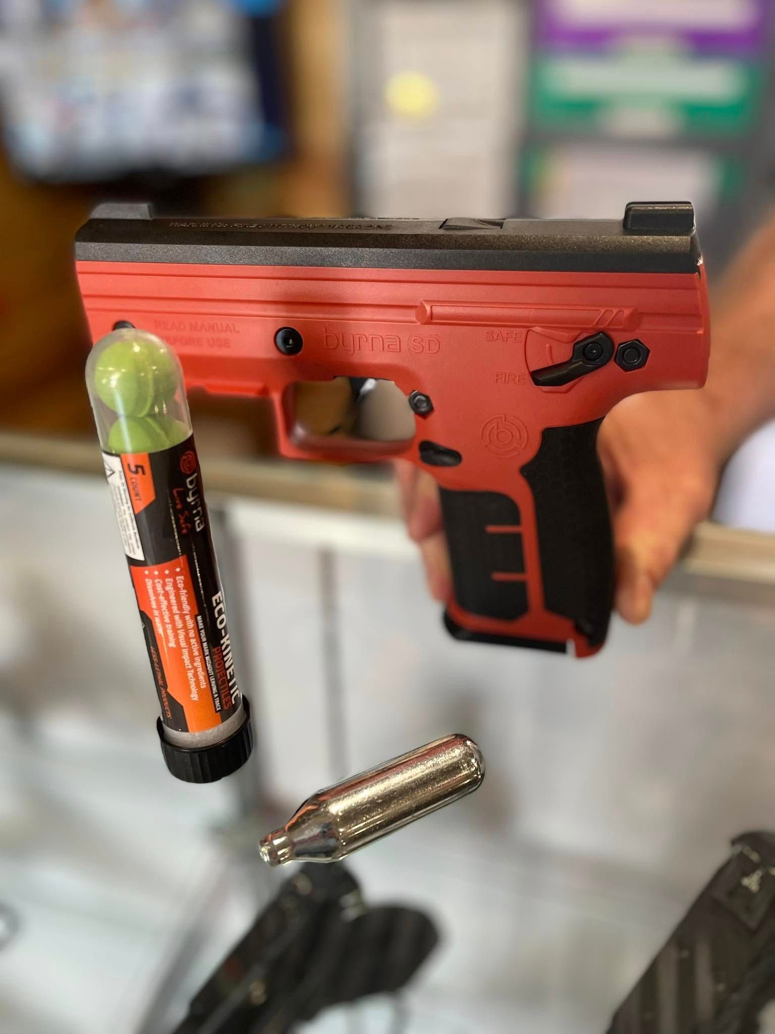guns