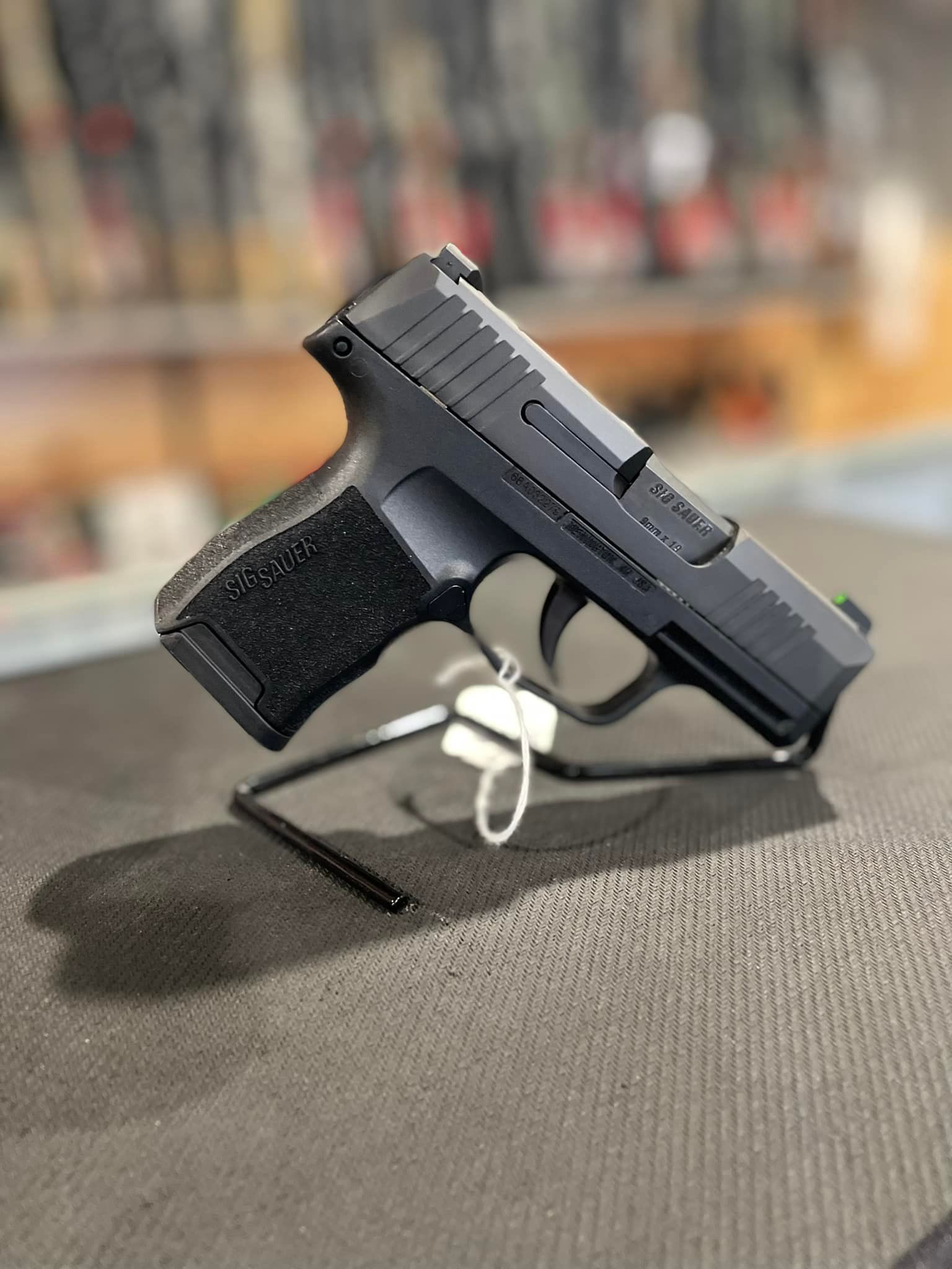 guns
