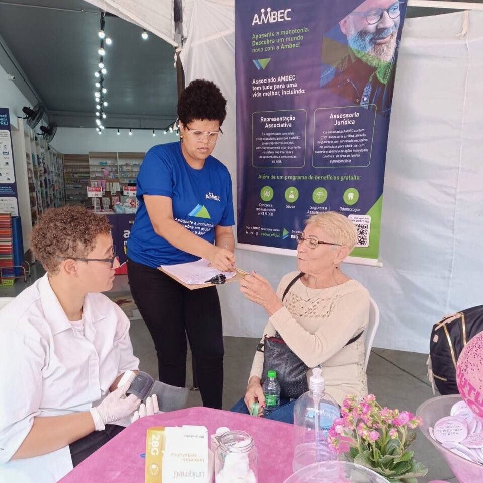 Ambec organiza evento de Outubro Rosa em São Paulo