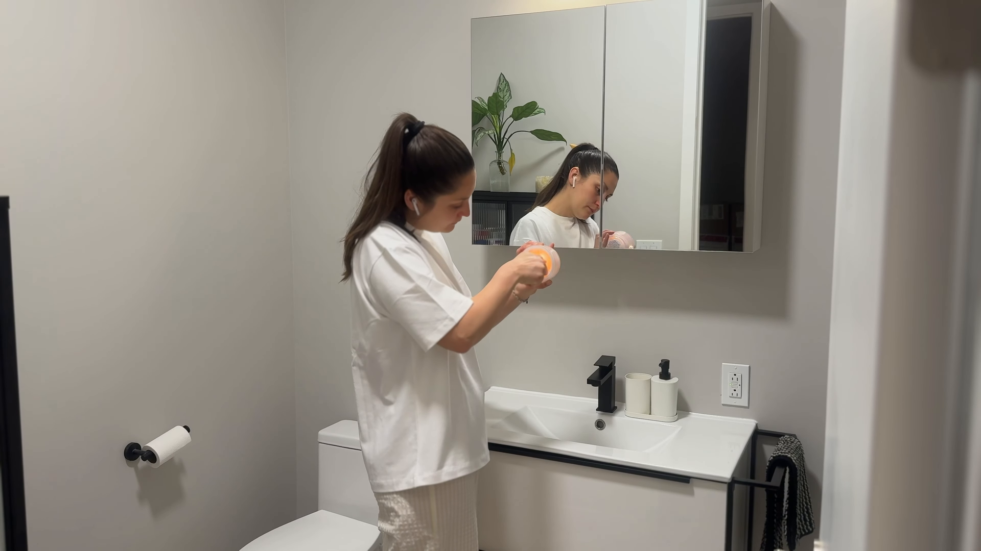 Fresh bedsheets changed — bed making add-on apartment cleaning NYC