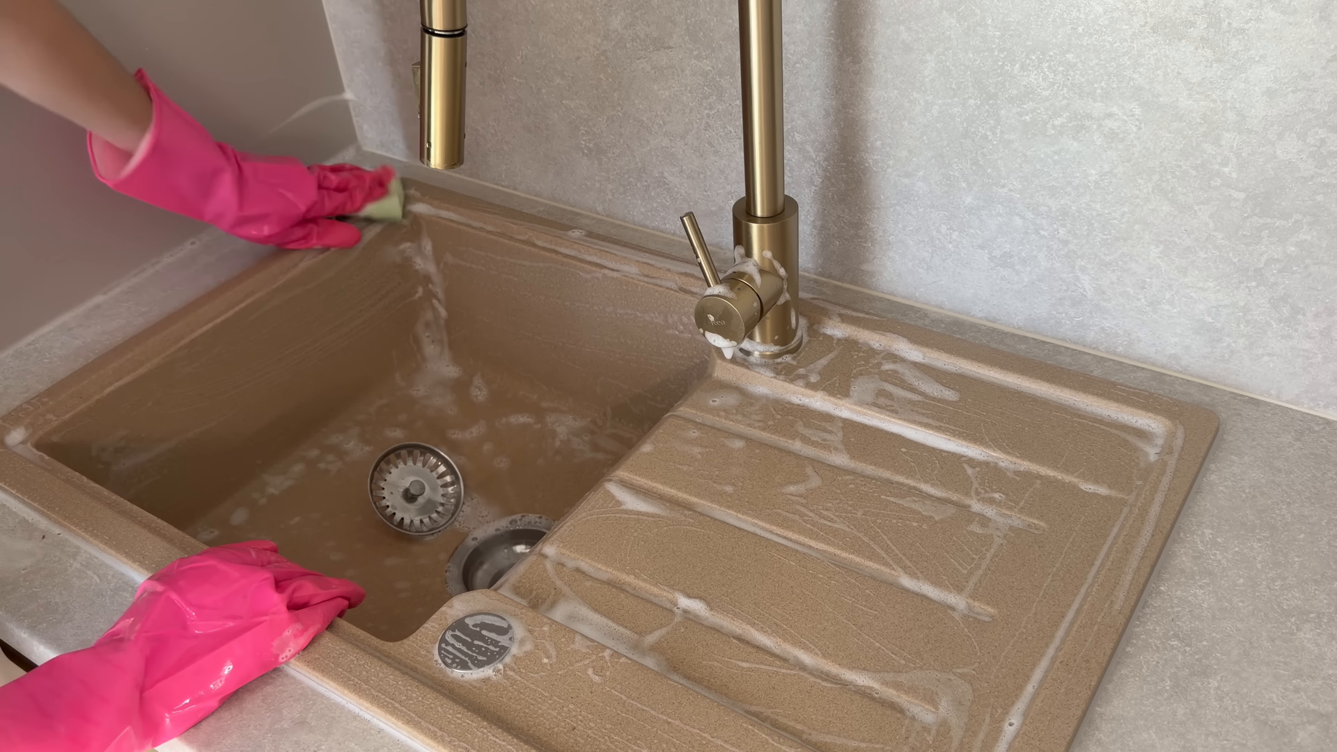 Background-checked cleaning professional on a weekly apartment cleaning in Astoria, Queens