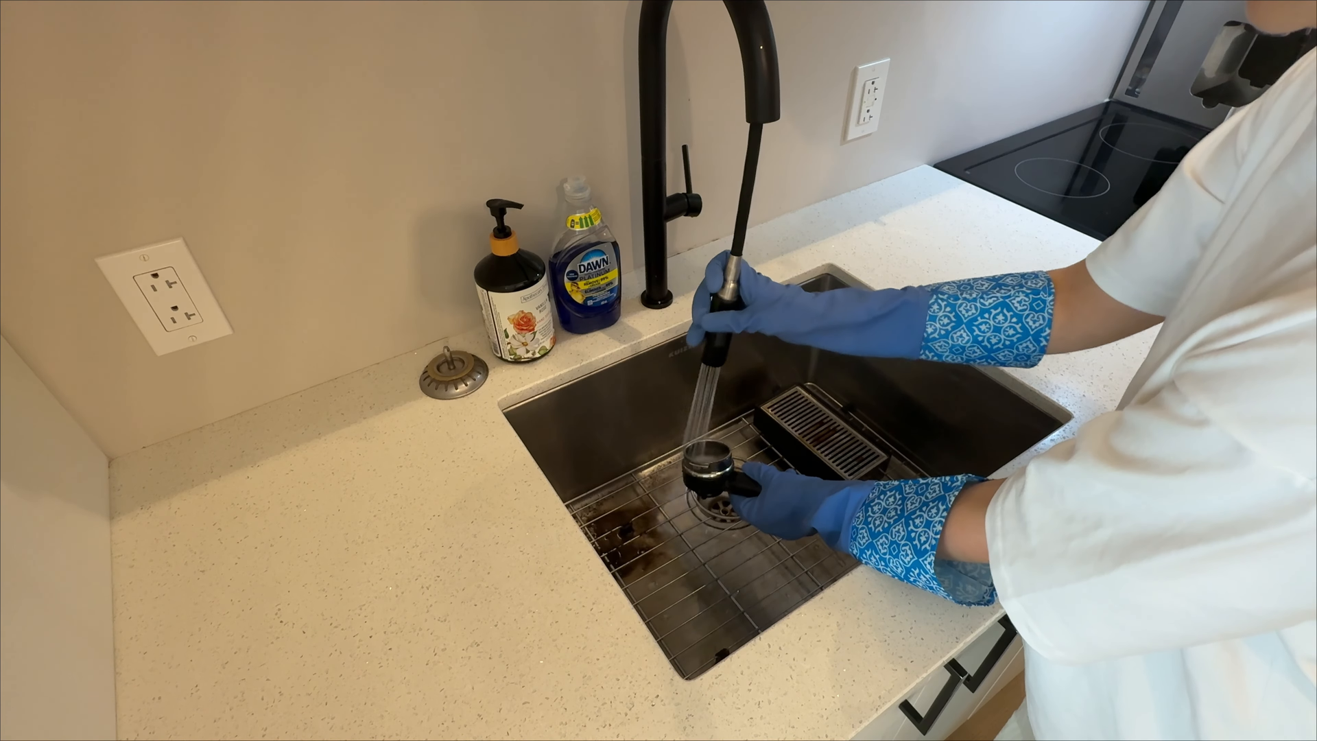 Move-in ready apartment in Carroll Gardens Brooklyn — housewarming cleaning gift card
