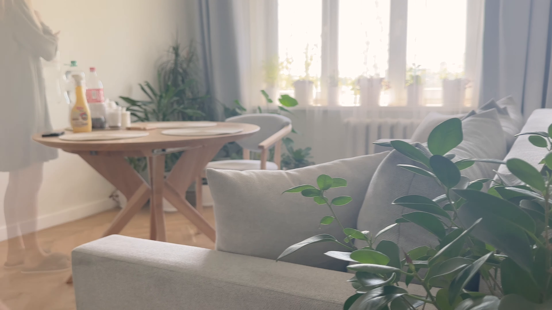 Weekly apartment cleaning result in Cobble Hill Brooklyn NYC — spotless living space