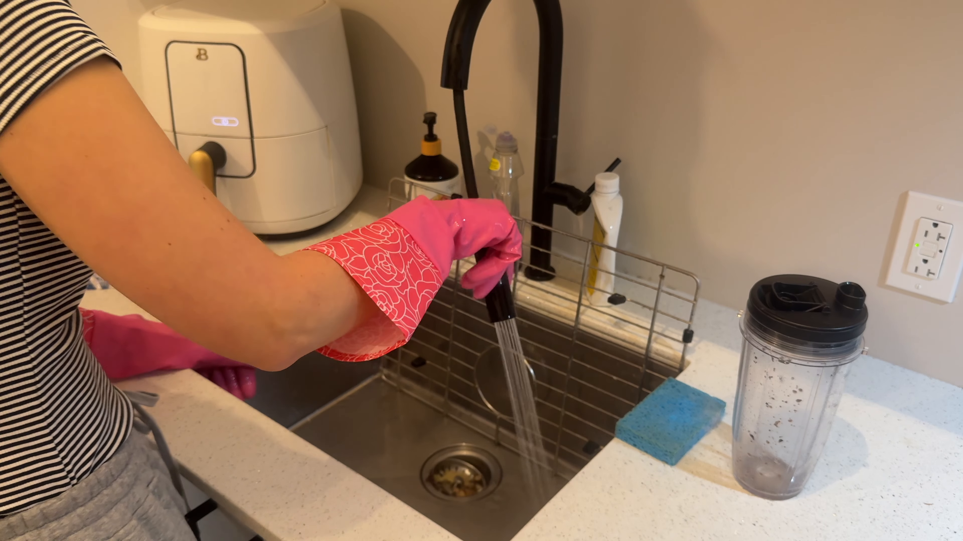 Apartment cleaning East Elmhurst Queens NYC