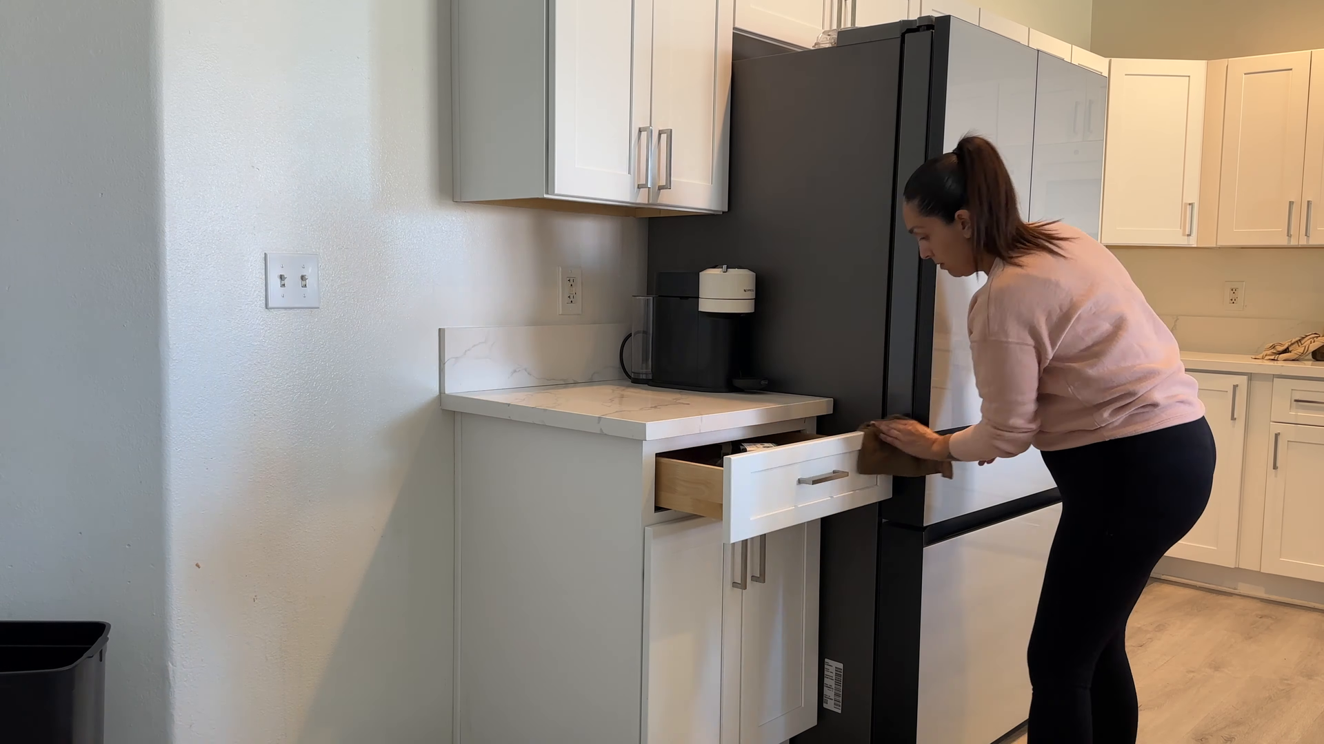 Guest-ready Park Slope Brooklyn rental after turnover cleaning — Airbnb cleaning tips for NYC hosts