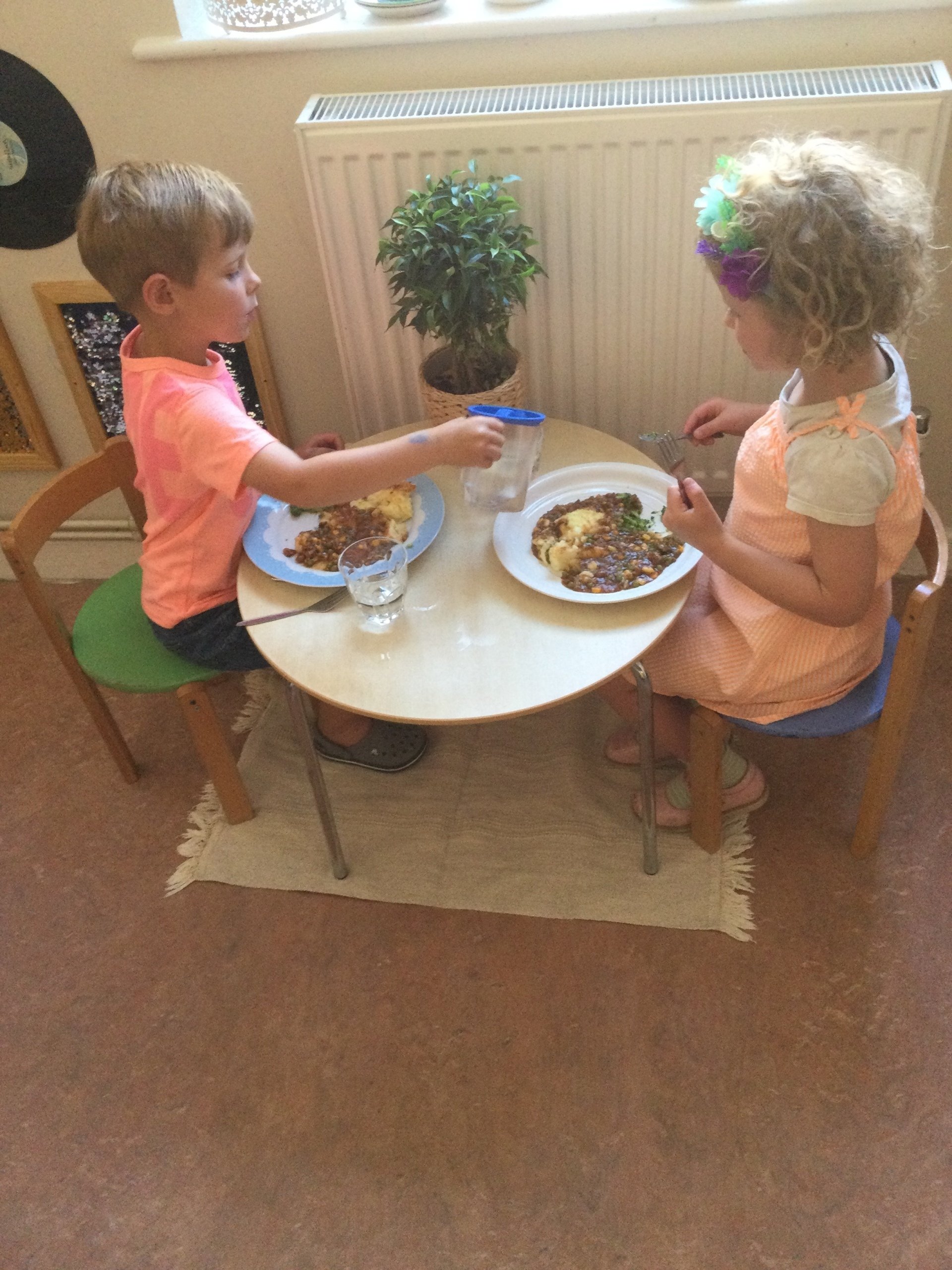 For a reliable day care, contact Pangbourne day Nursery