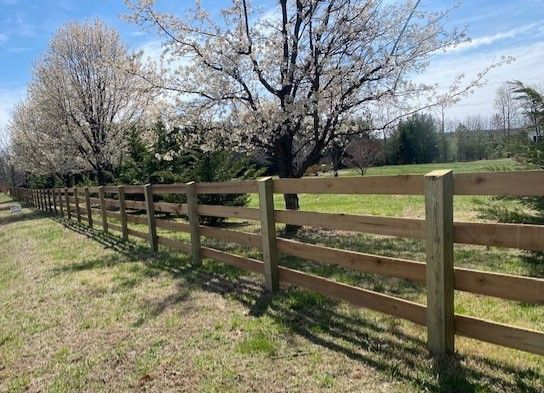 Four Rails Fence — Scottsville, VA — PBR Grounds LLC
