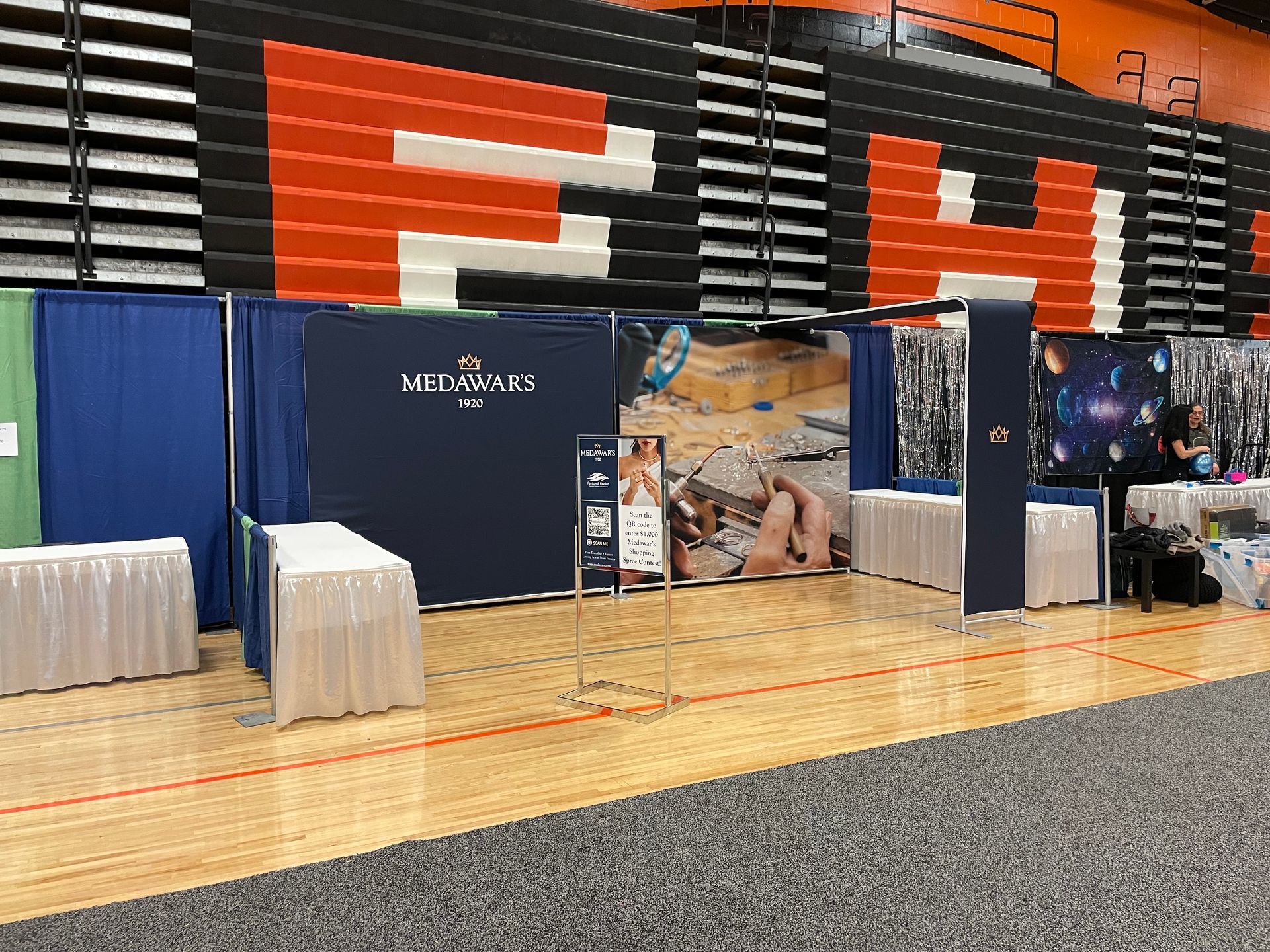 Elevating Your Presence: The Art of Crafting an Exceptional Trade Show ...