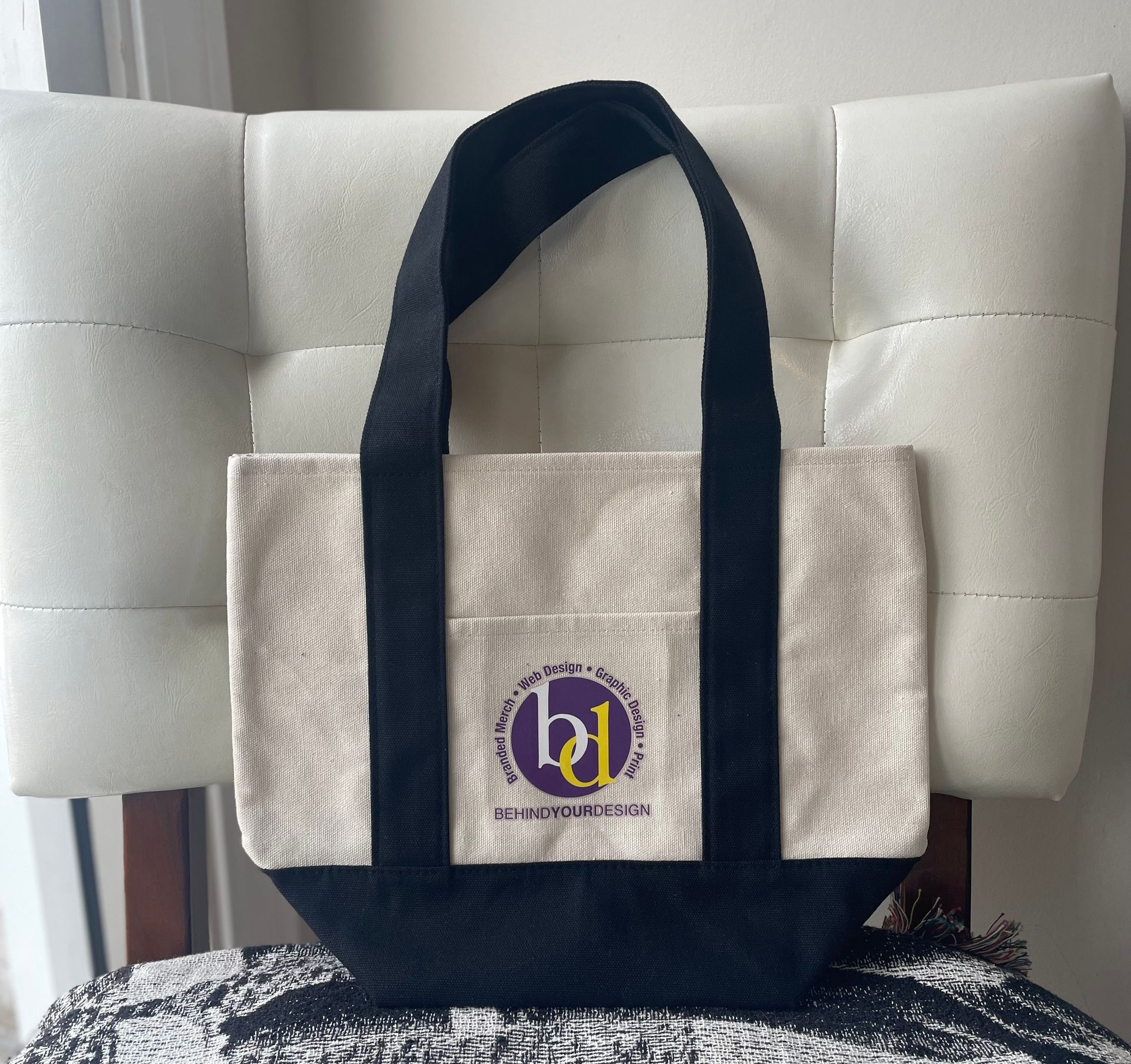 https://promo.behindyourdesign.com/p/QJNPJ-TOCYY/mini-canvas-tote-red