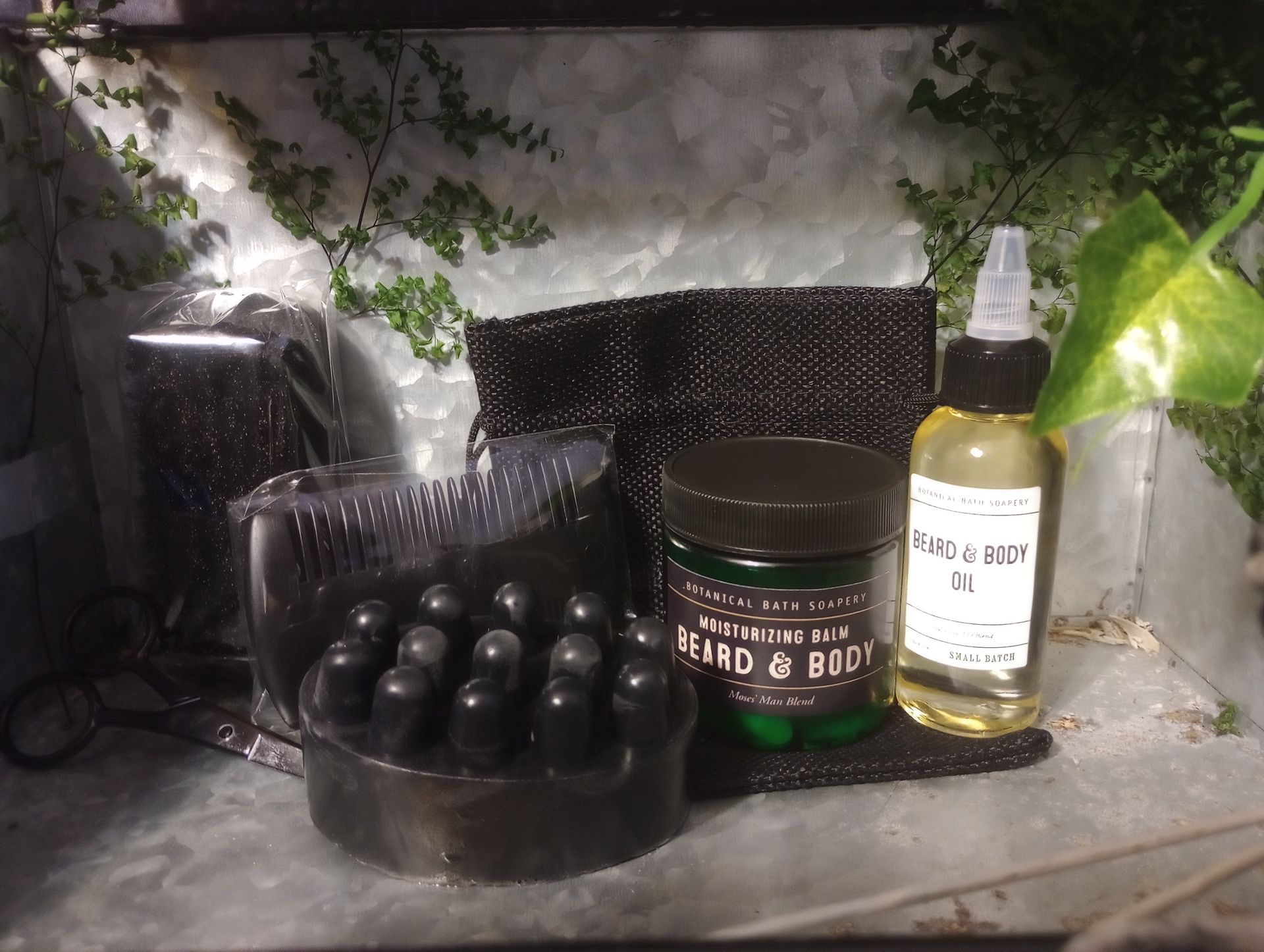 Moses Men's Grooming kit