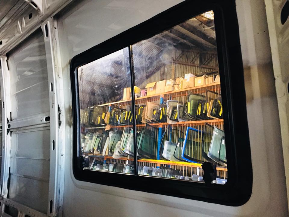 White Auto Glass Window — Ballarat, VIC — Ballarat Auto Glass