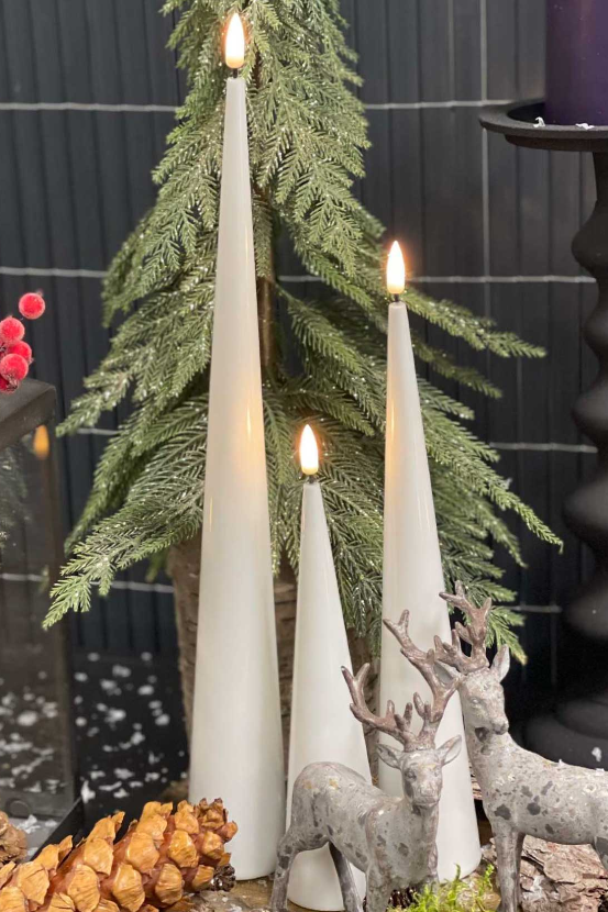 DELUXE HOMEART  Tapered Candles