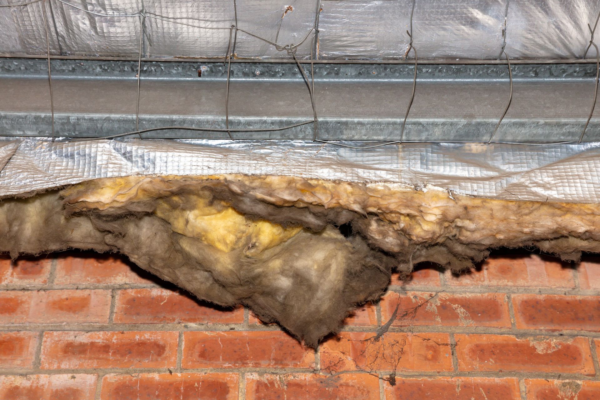 Damages insulation replacement services in Newnan, GA