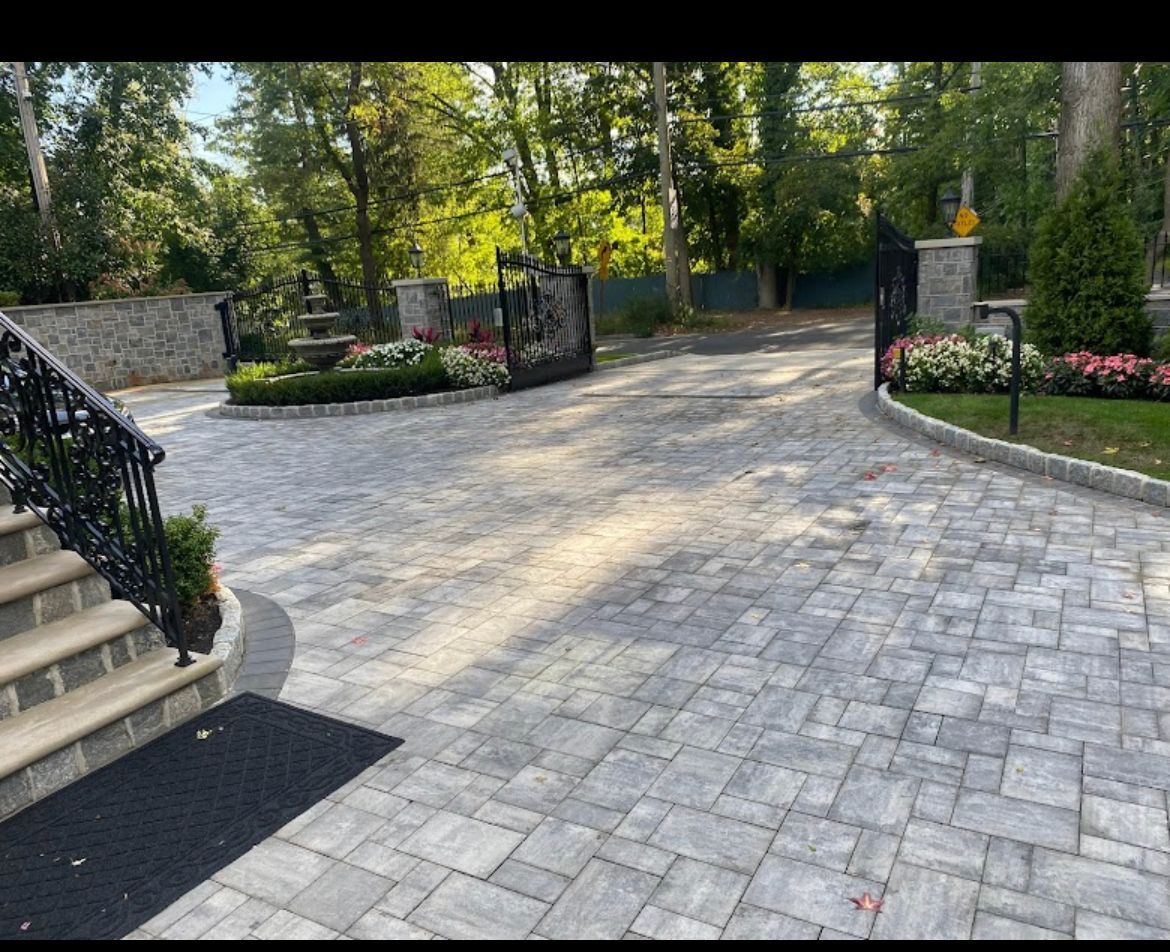 Elegant Entrance — Staten Island, NY — J. Molfino Masonry