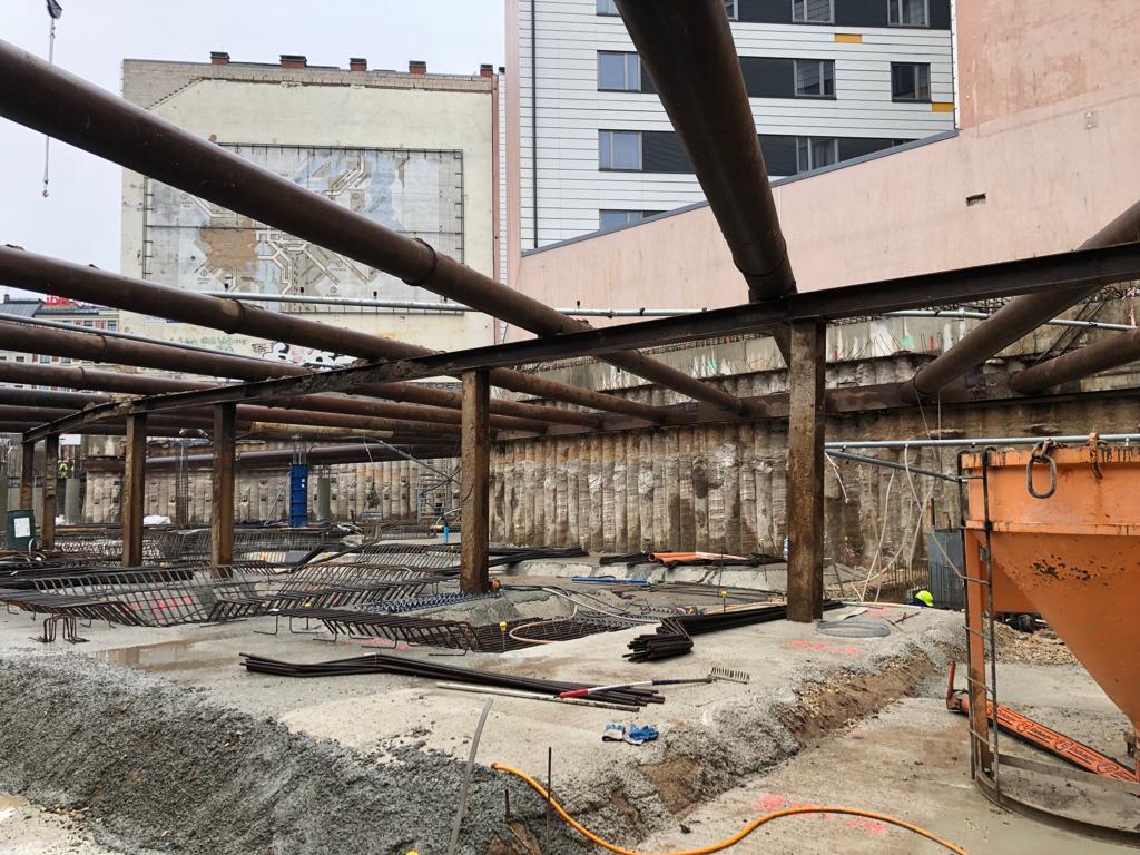 Tirdzniecības un darījumu ēkas būvniecība Marijas ielā 2 un 2a Rīgā