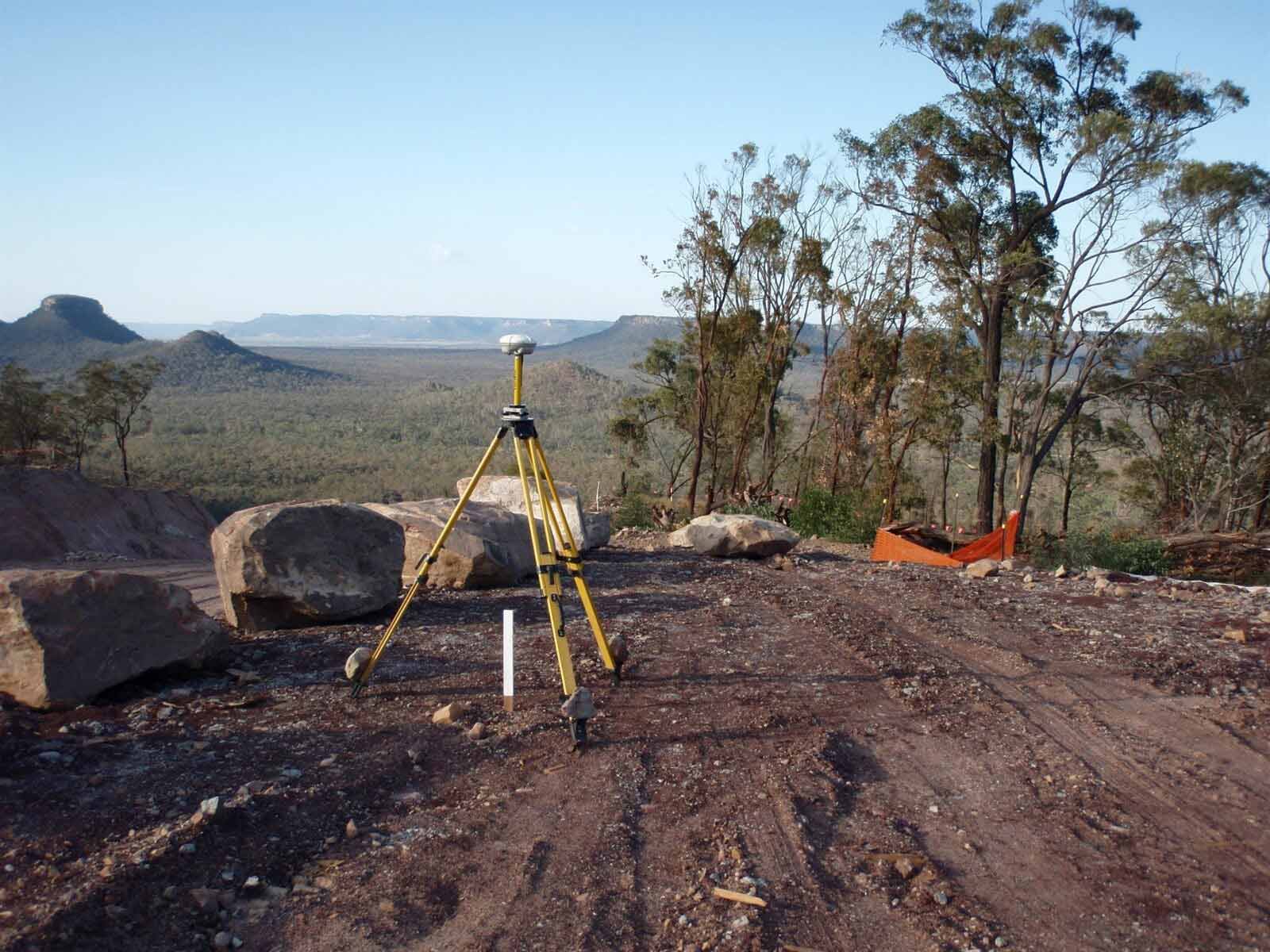 Contour and detail surveying — Fredriksen Maclean and Associates in Gladstone, QLD