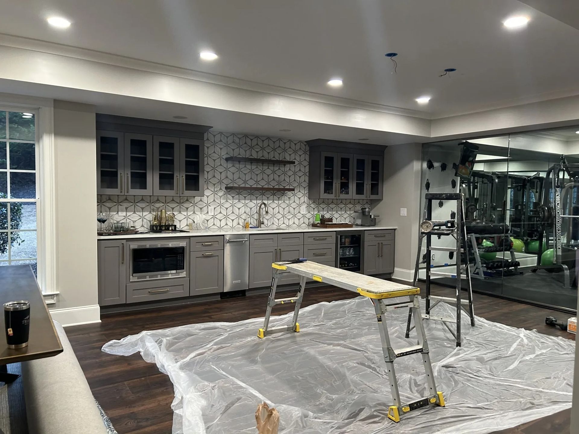 Kitchen by Lamberts Elite Custom Renovations Inc
