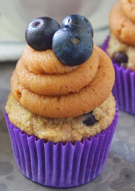 Pup cakes (12)