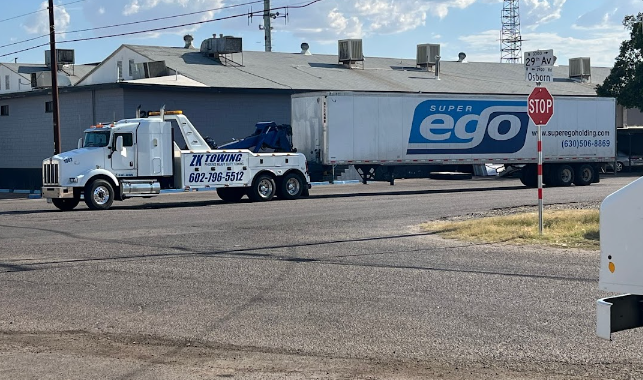 heavy duty towing near me in Phoenix, AZ