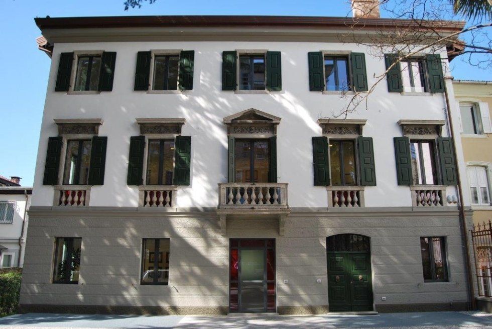 Infissi palazzo