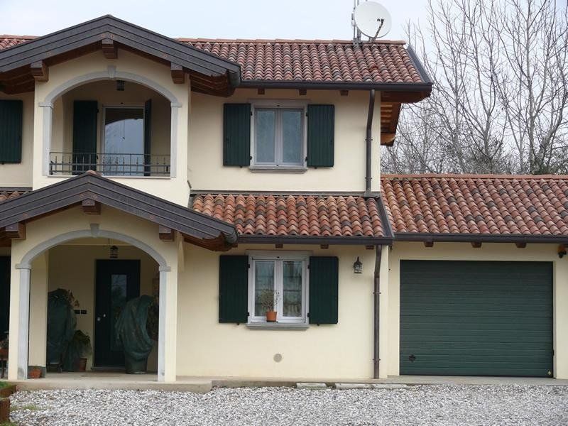 Infissi per villa rustica