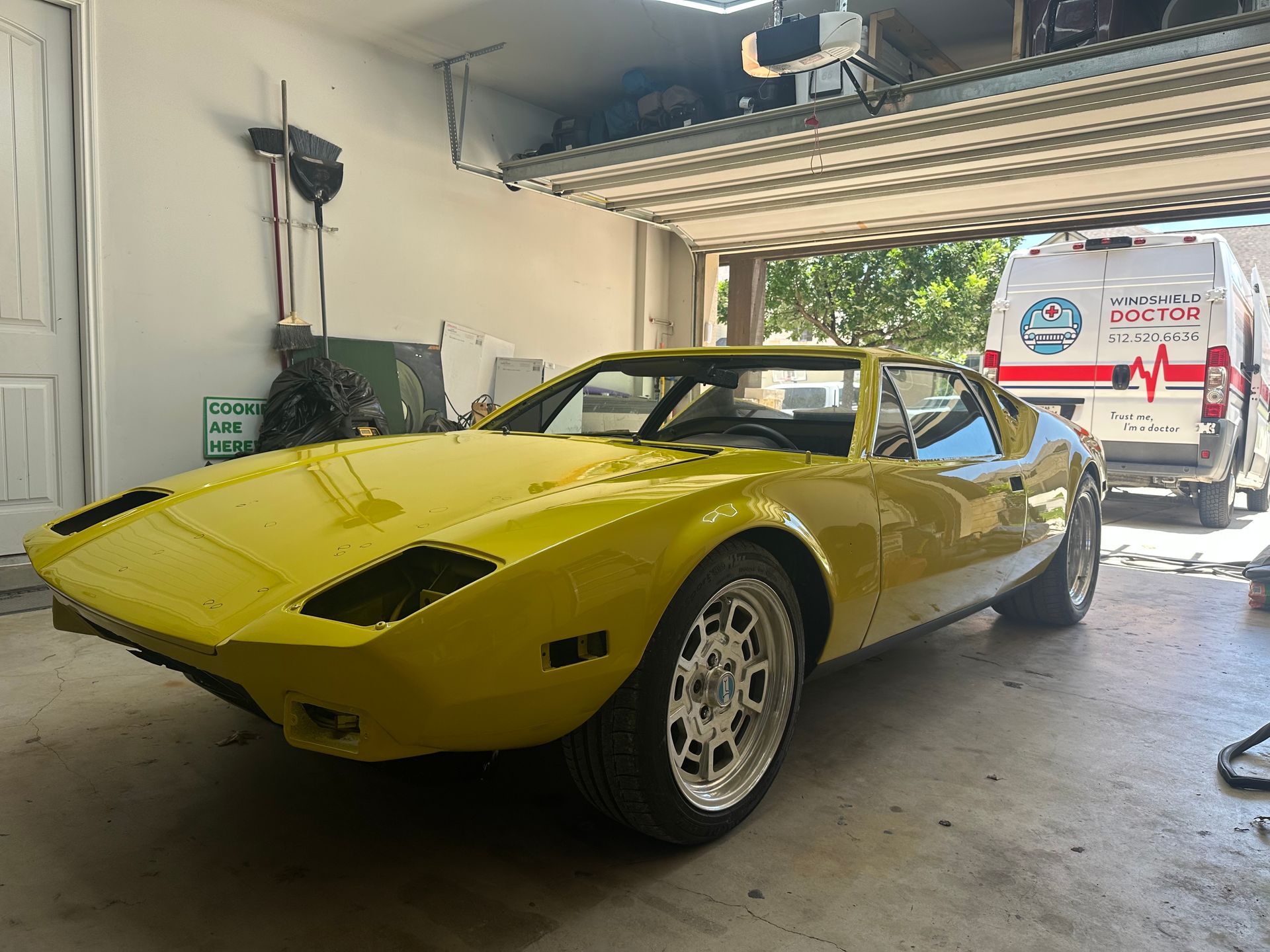 Classic Car Glass Repair near Liberty Hill, TX