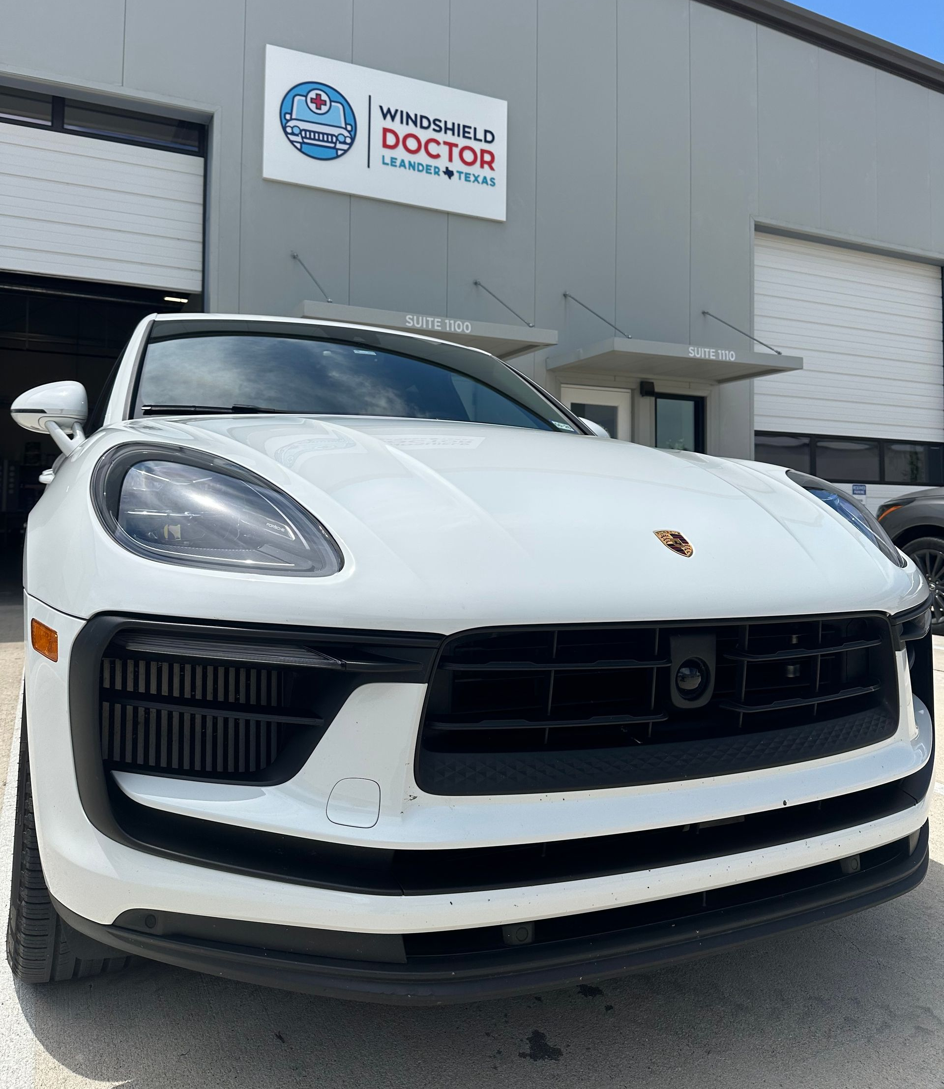 Porsche auto glass replacement in Leander, TX Porsche auto glass replacement in Leander, TX