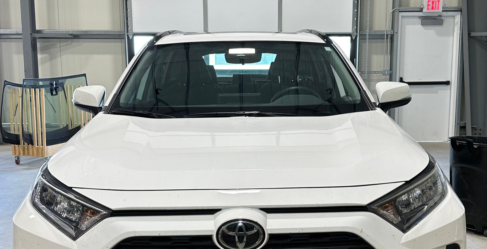 Windshield repair services near Leander, TX