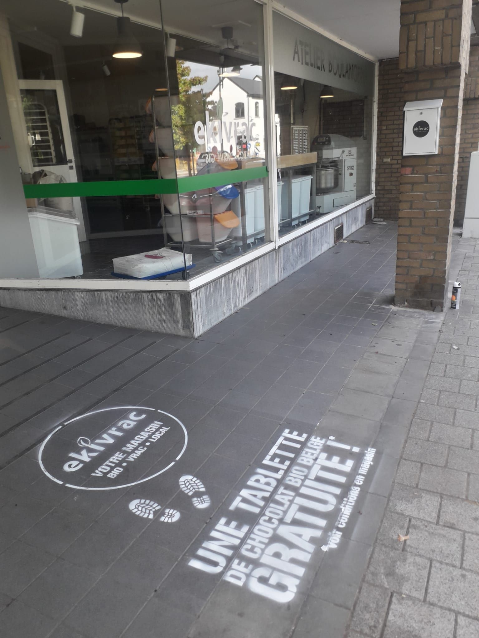 Marquage au sol -street marketing