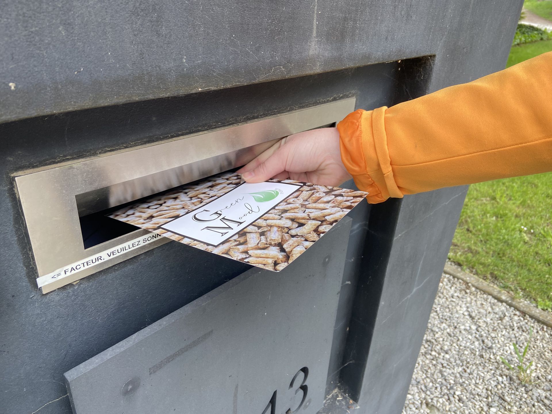distribution de toutes boites en belgique