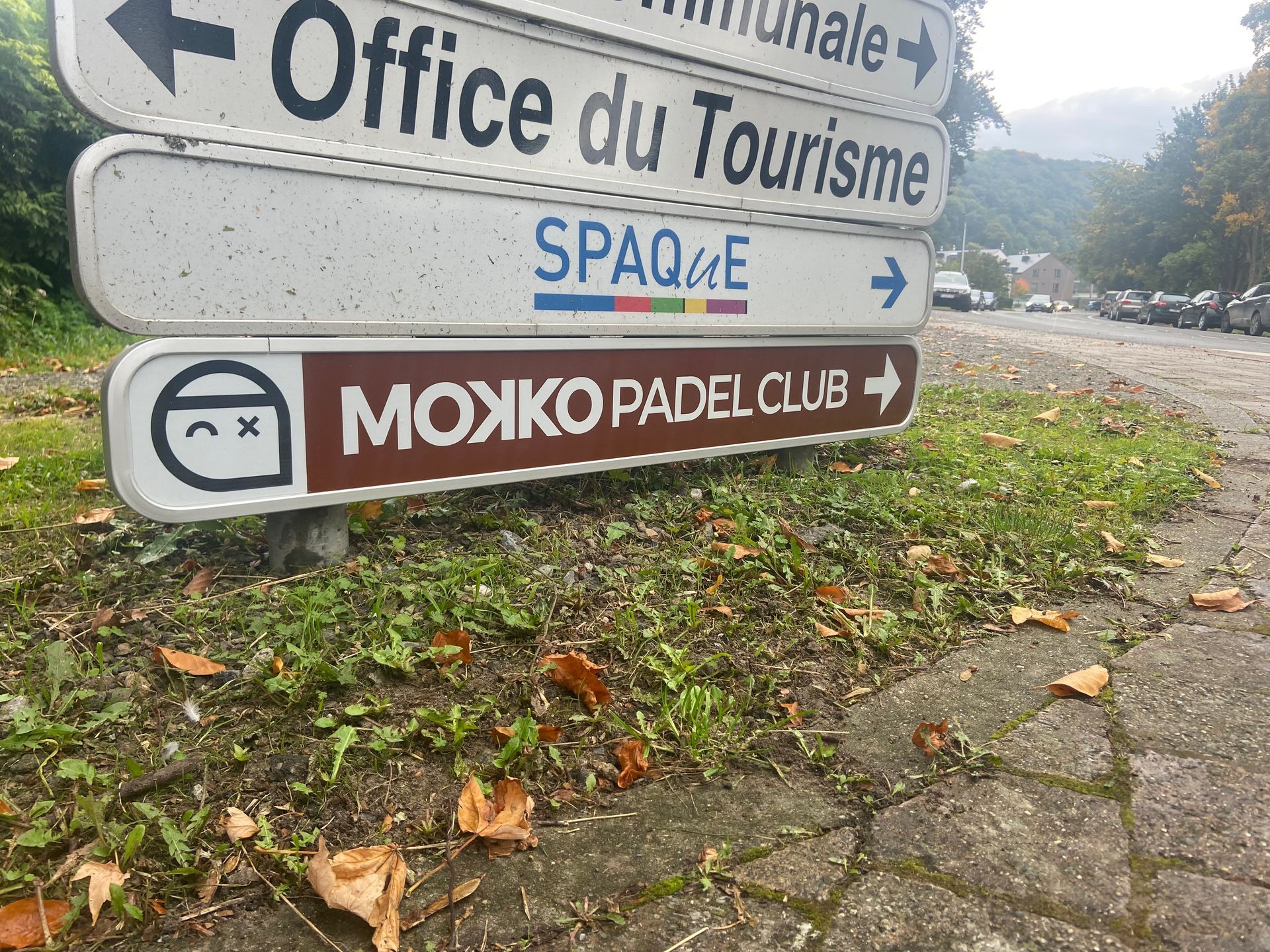 Signalétique routière - publicité extérieur