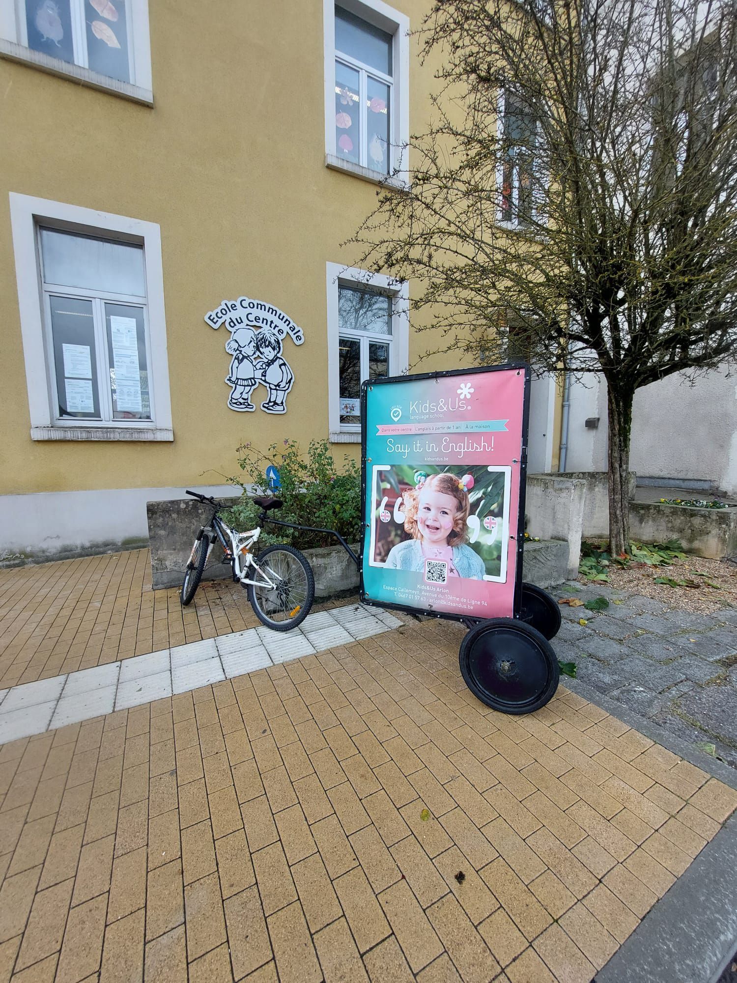 Action de vélo cargo publicitaire