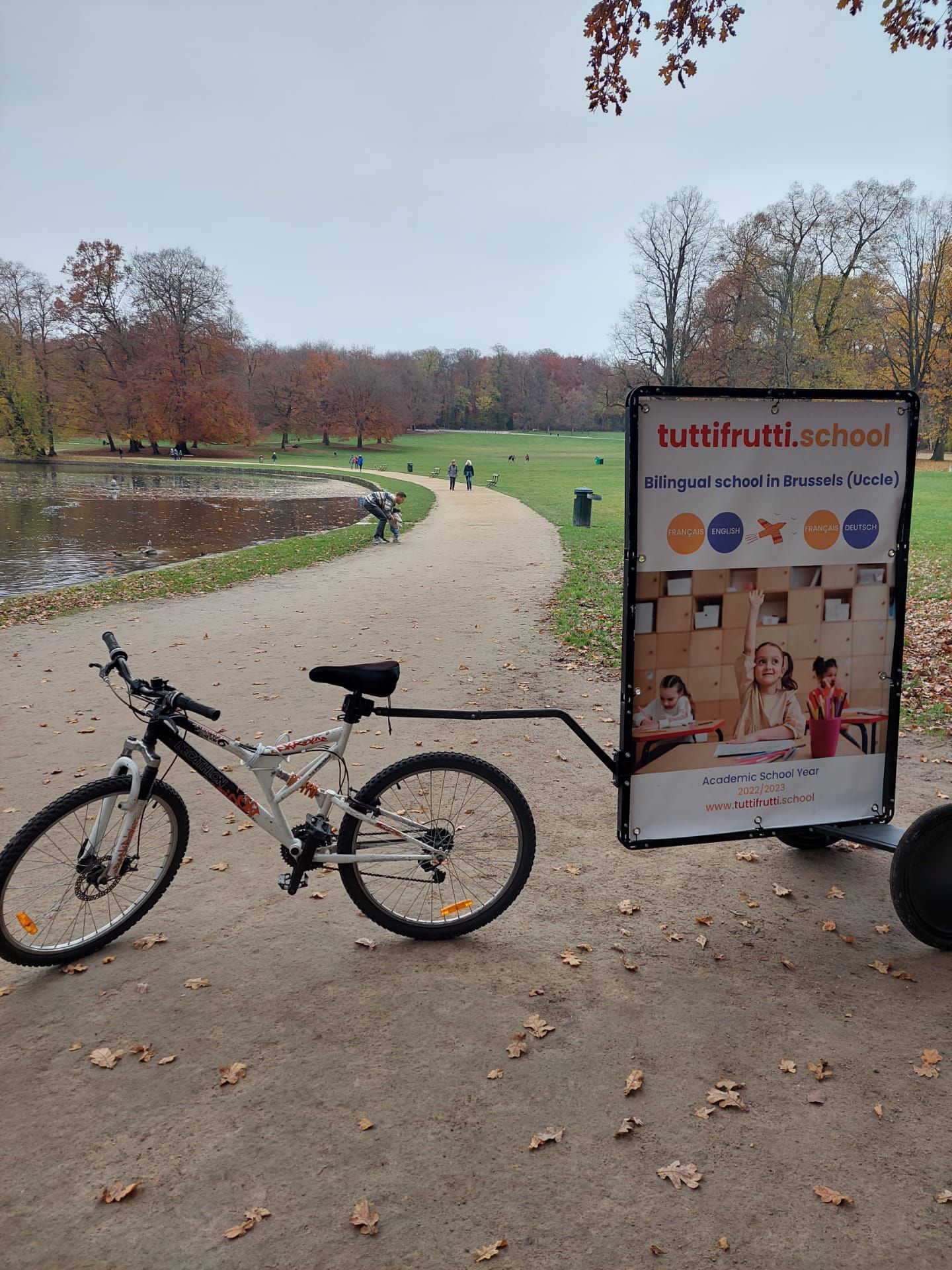 Vélo publicitaire -street marketing