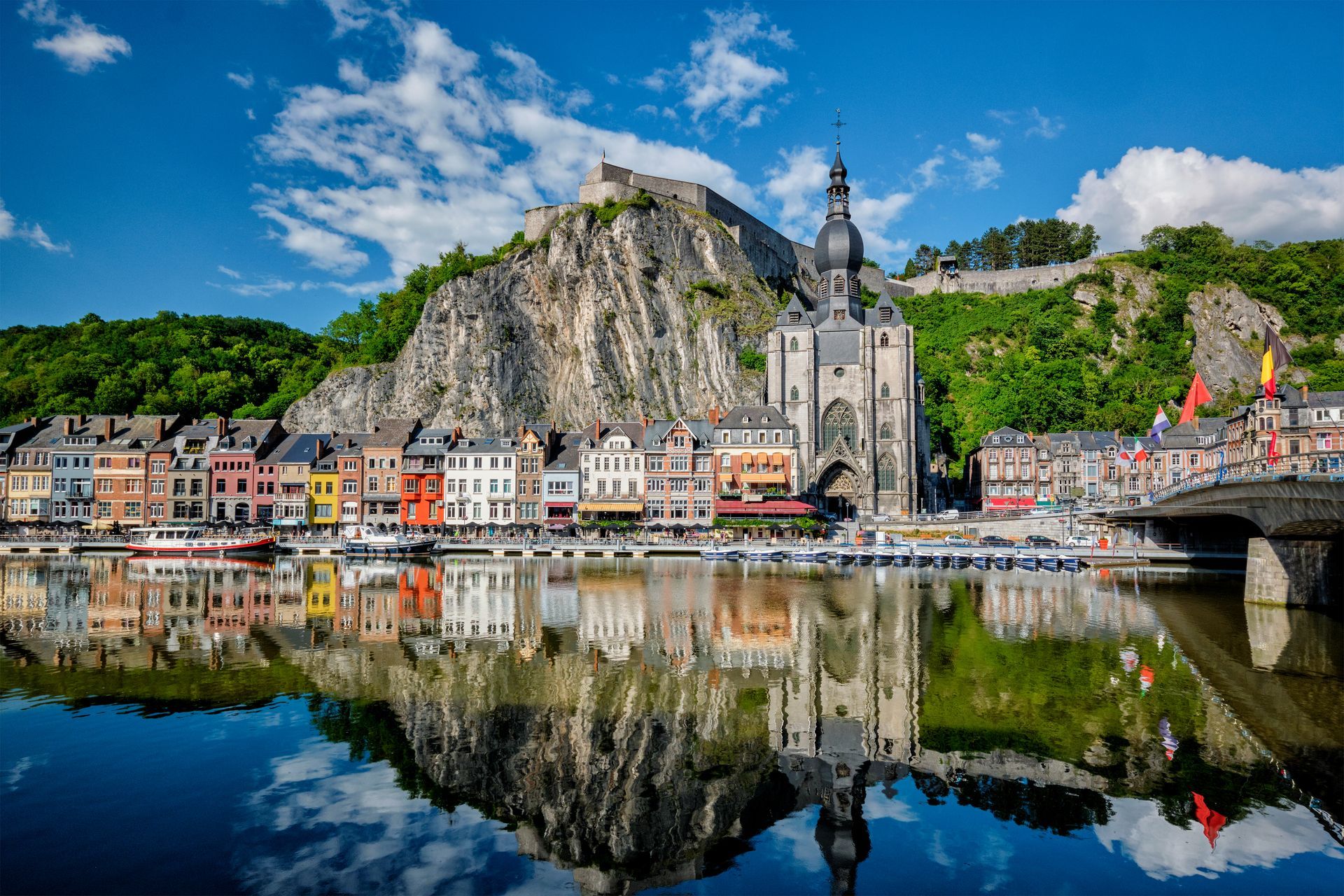 Toutes-boîtes à Namur
