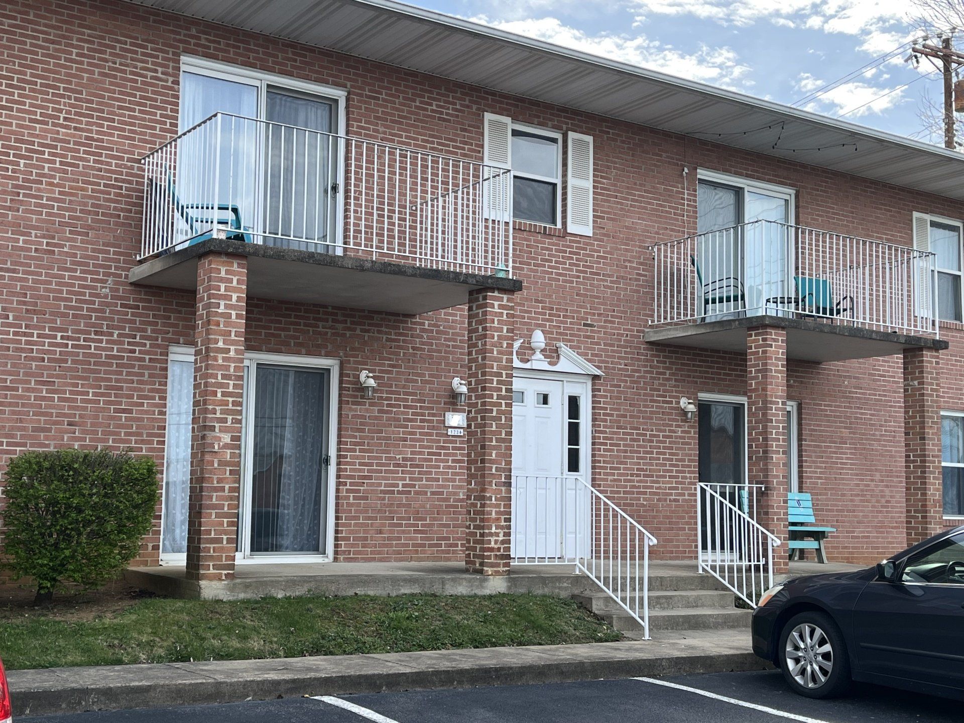 Locust Street Apartments