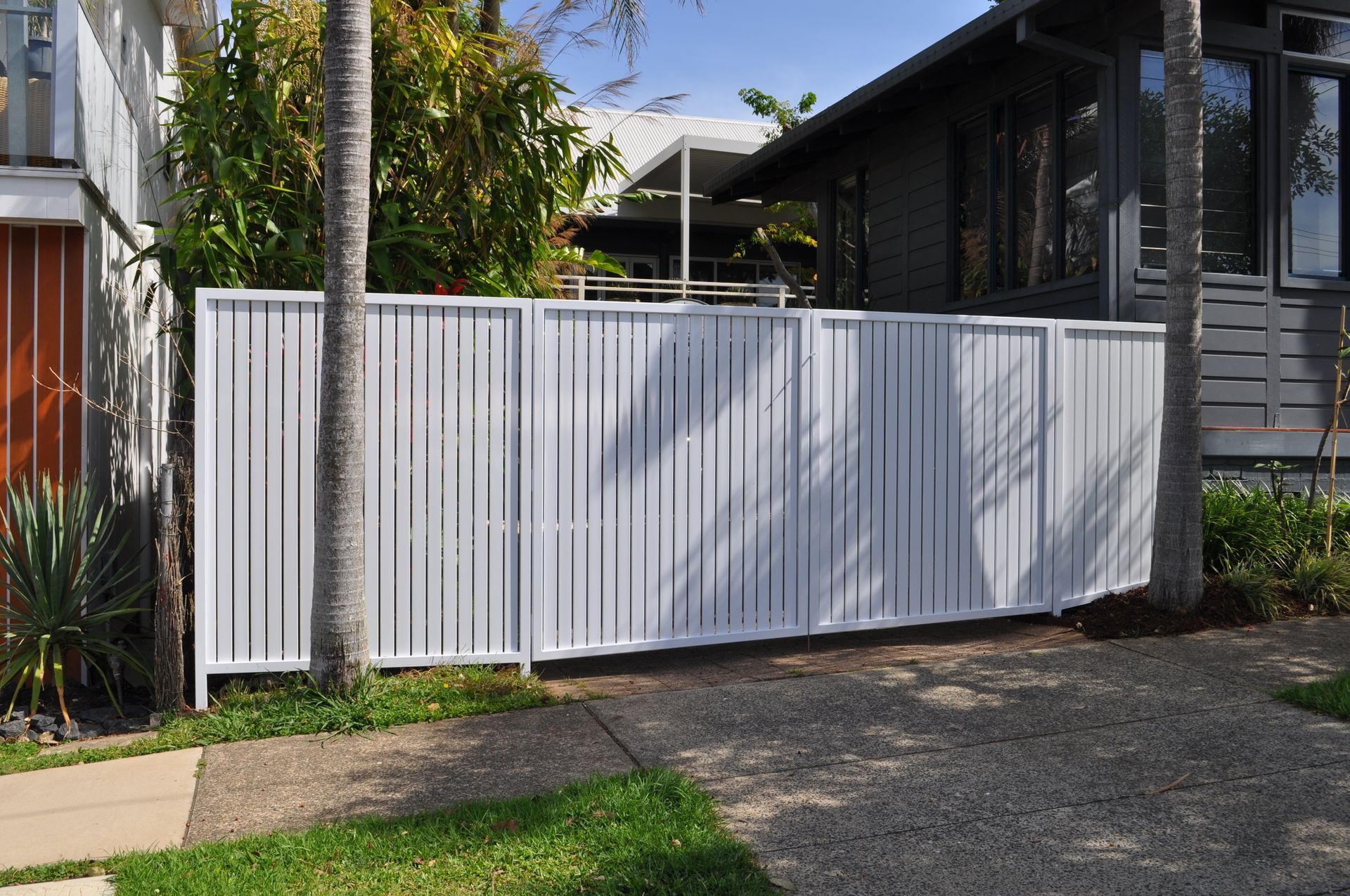 Close-up of Stainless Steel Balustrade — Fabricator In Coffs Harbour, NSW