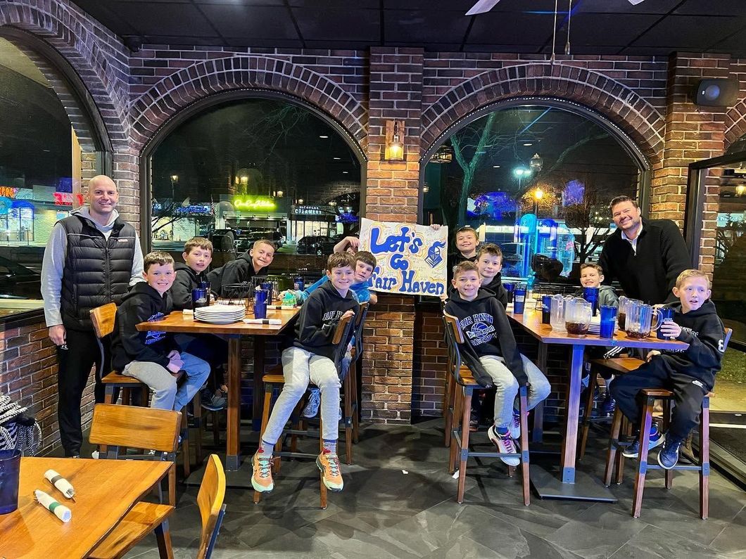 fair haven team eating out