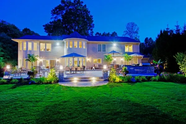 landscape lighting solutions in massapequa ny