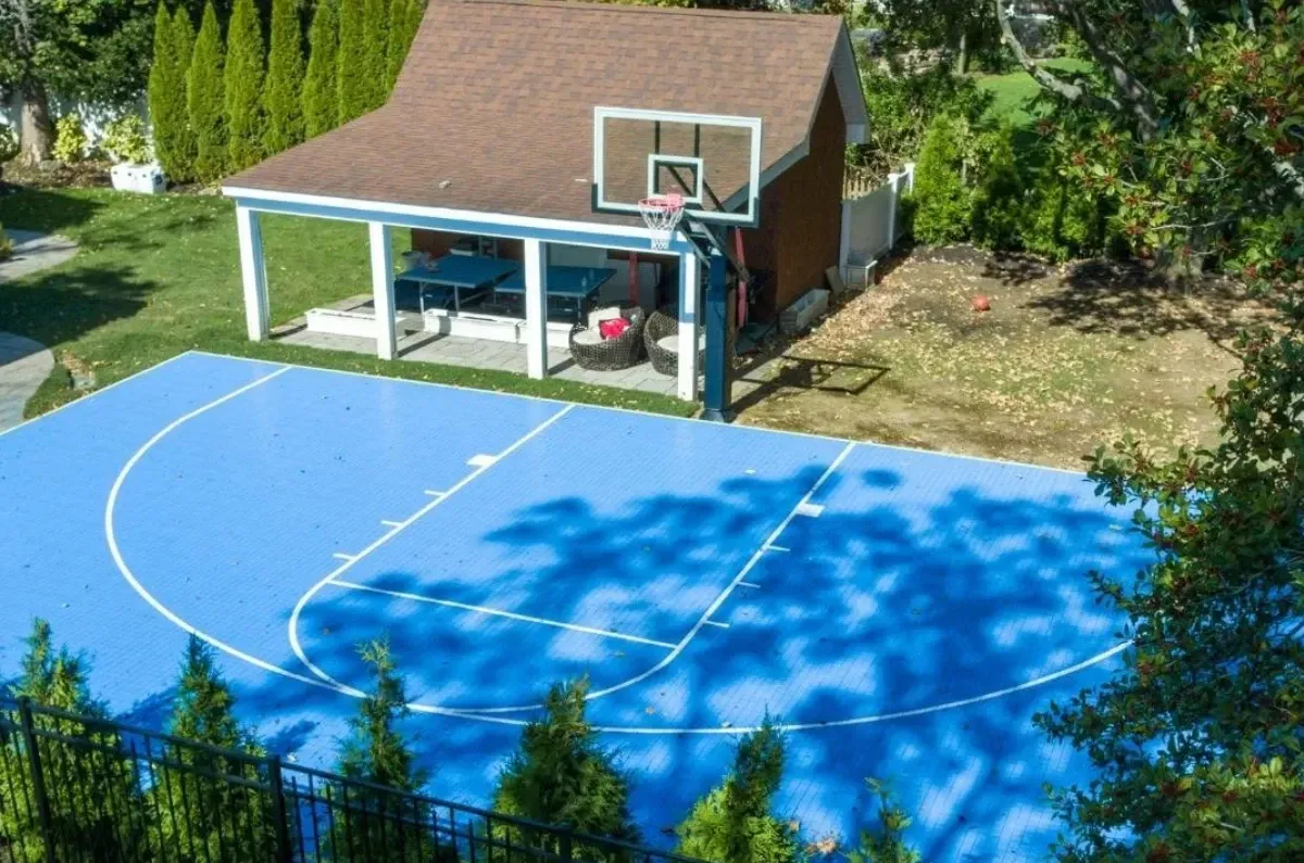 Sports Courts on Long Island: Design Options, Surfaces & Nassau/Suffolk Homeowner Guide